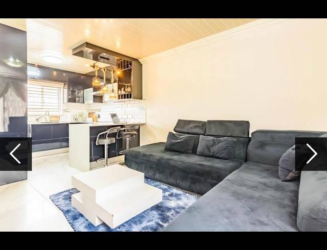 2 BEDROOM CLUSTER FOR SALE IN WITPOORTJIE